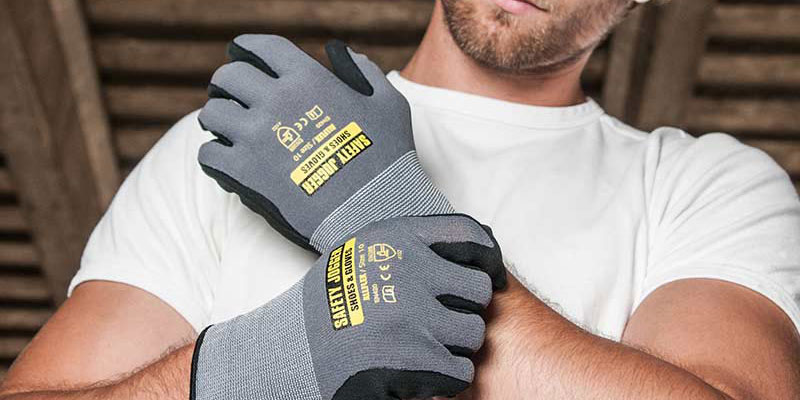 Tìm hiểu về chất liệu của găng tay bảo hộ lao động